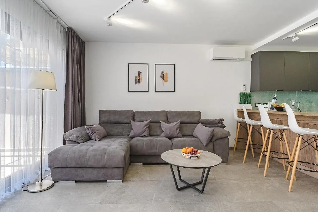 Townhouse With Three Bedrooms Costa Adeje  0*, Costa Adeje (Tenerife) Hiszpania